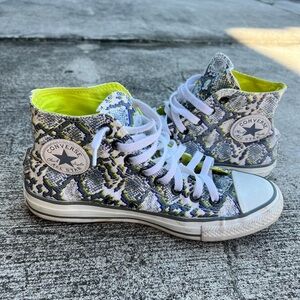 Snake skin High top converse